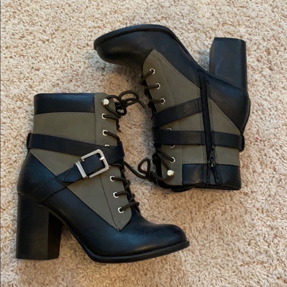Apt. 9 lace up boots